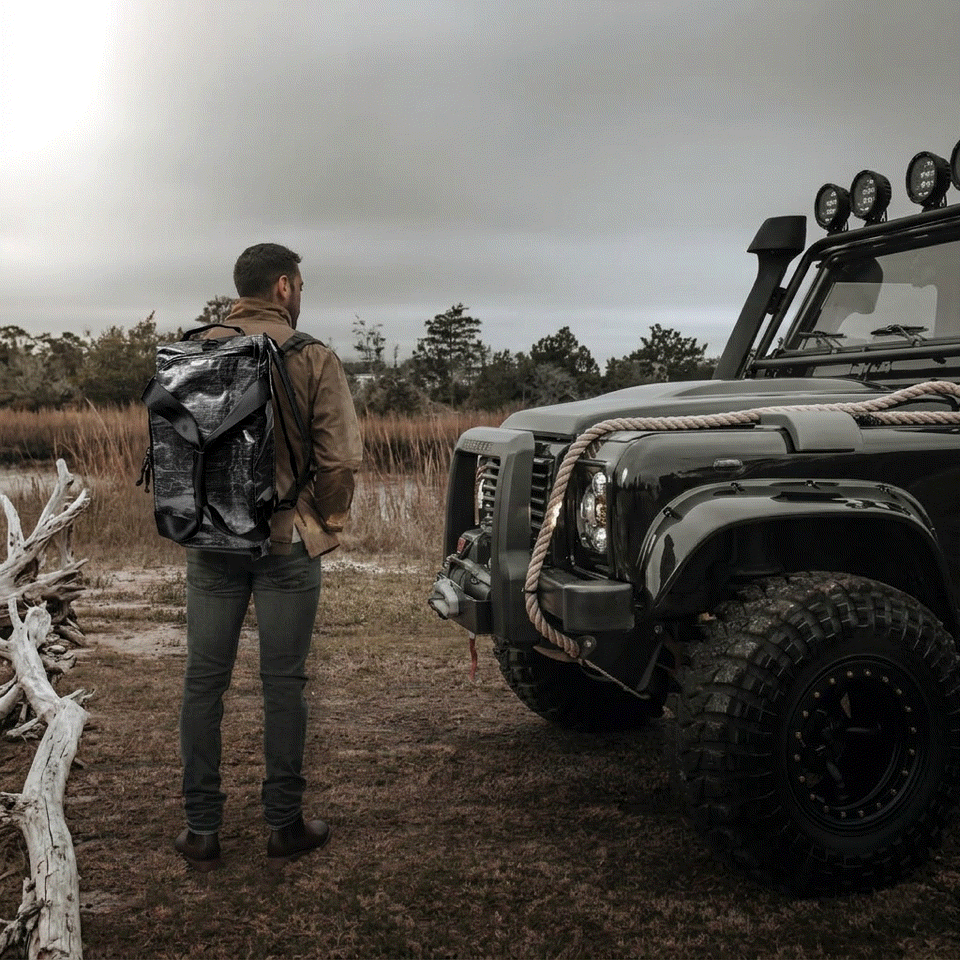 The Rover Backpack / Black Dyneema® x White Dyneema® / Ships in 4-6 weeks