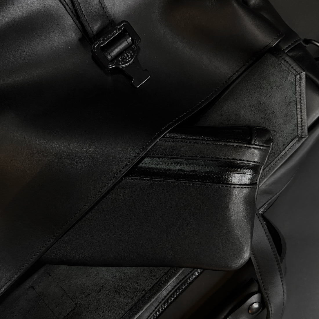 Nefarious Strapless 'Naked' Edition / Horween Essex Rookery Leather / Low Stock