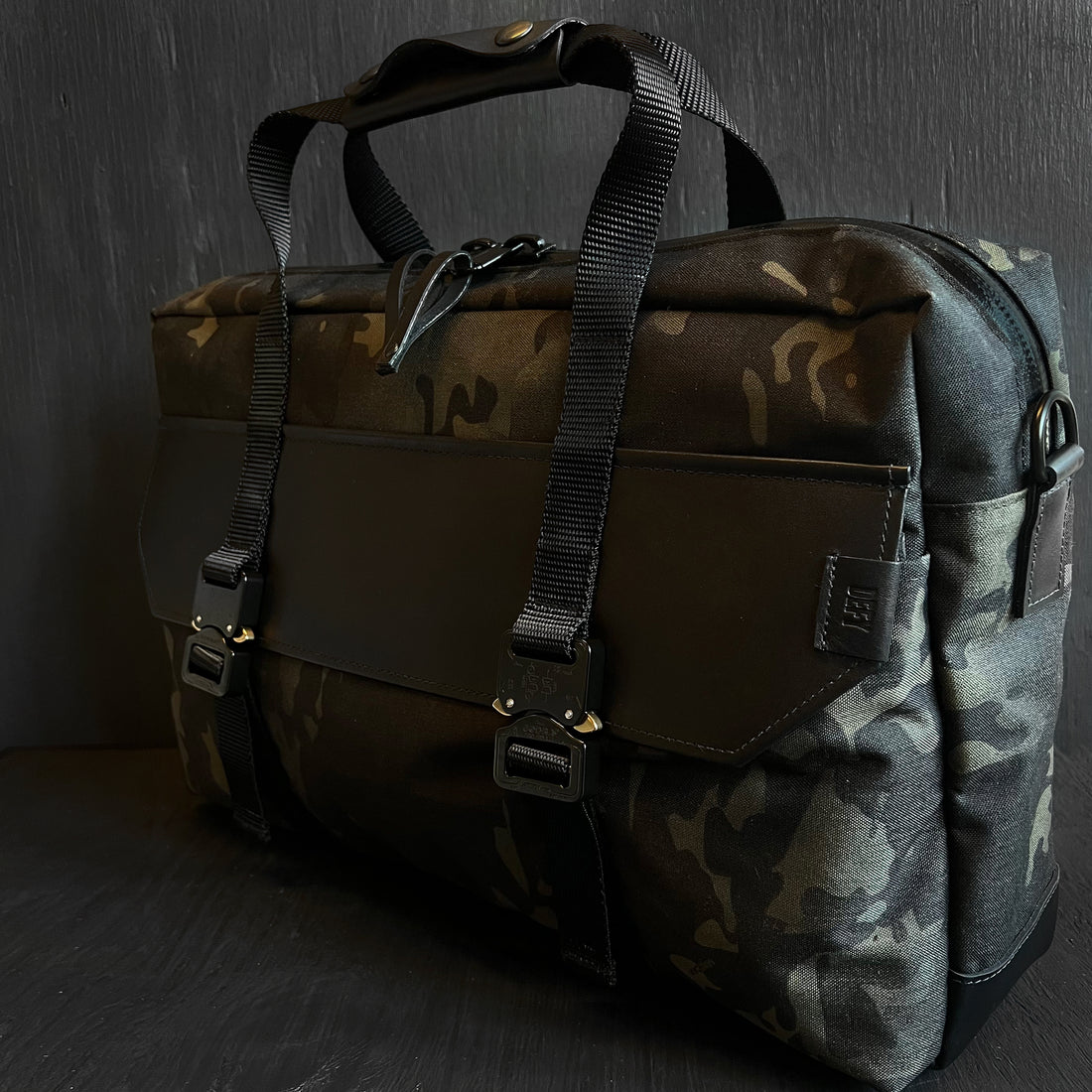 Defender Rogue Camo MultiCam Black™ CORDURA® x Coyote X-Pac™ / Low Stock