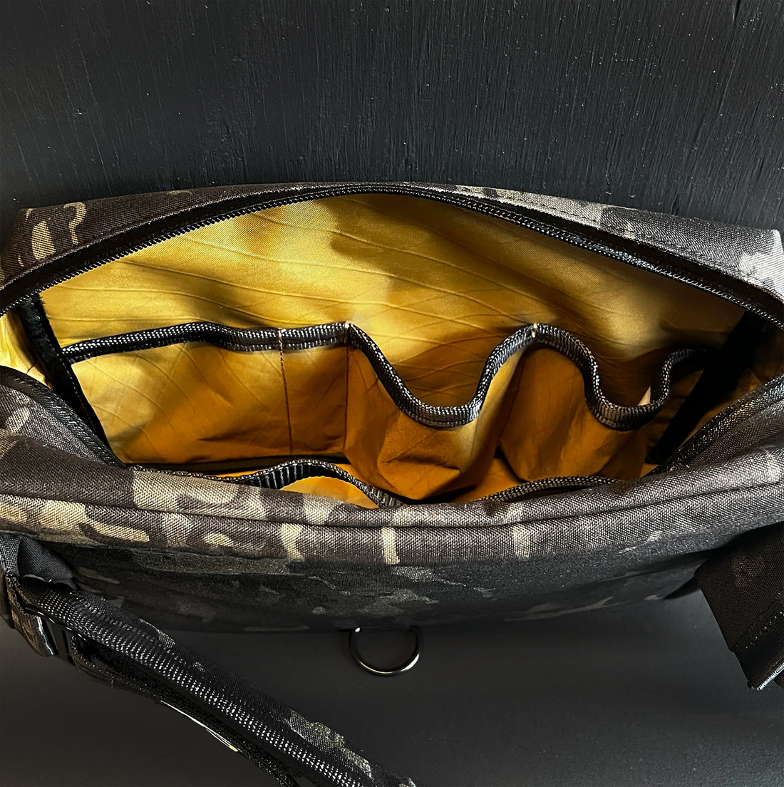 Insidious Jr. Sling / Rogue Camo MultiCam Black™ CORDURA® x Coyote X-Pac™