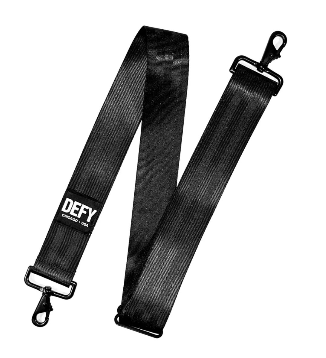 Defender DayTripper / INVERTED Black Dyneema® x Coyote X-Pac™ Lining / Ships in 6-10 Weeks