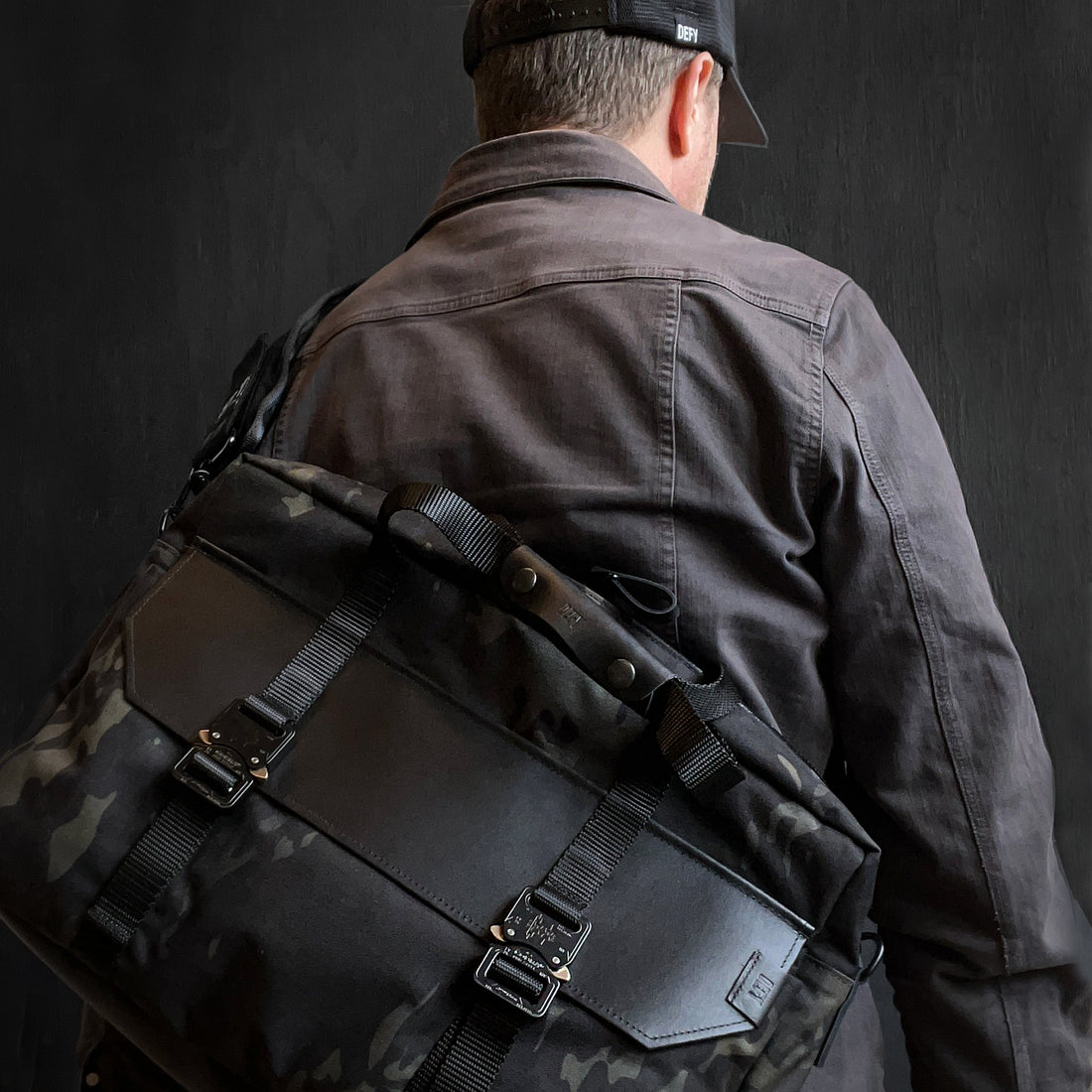 The Ultimate Crossbody Strap Rogue Camo MultiCam Black™ CORDURA® x Closed-Cell Foam Padding x AustriAlpin® Cobra Buckle