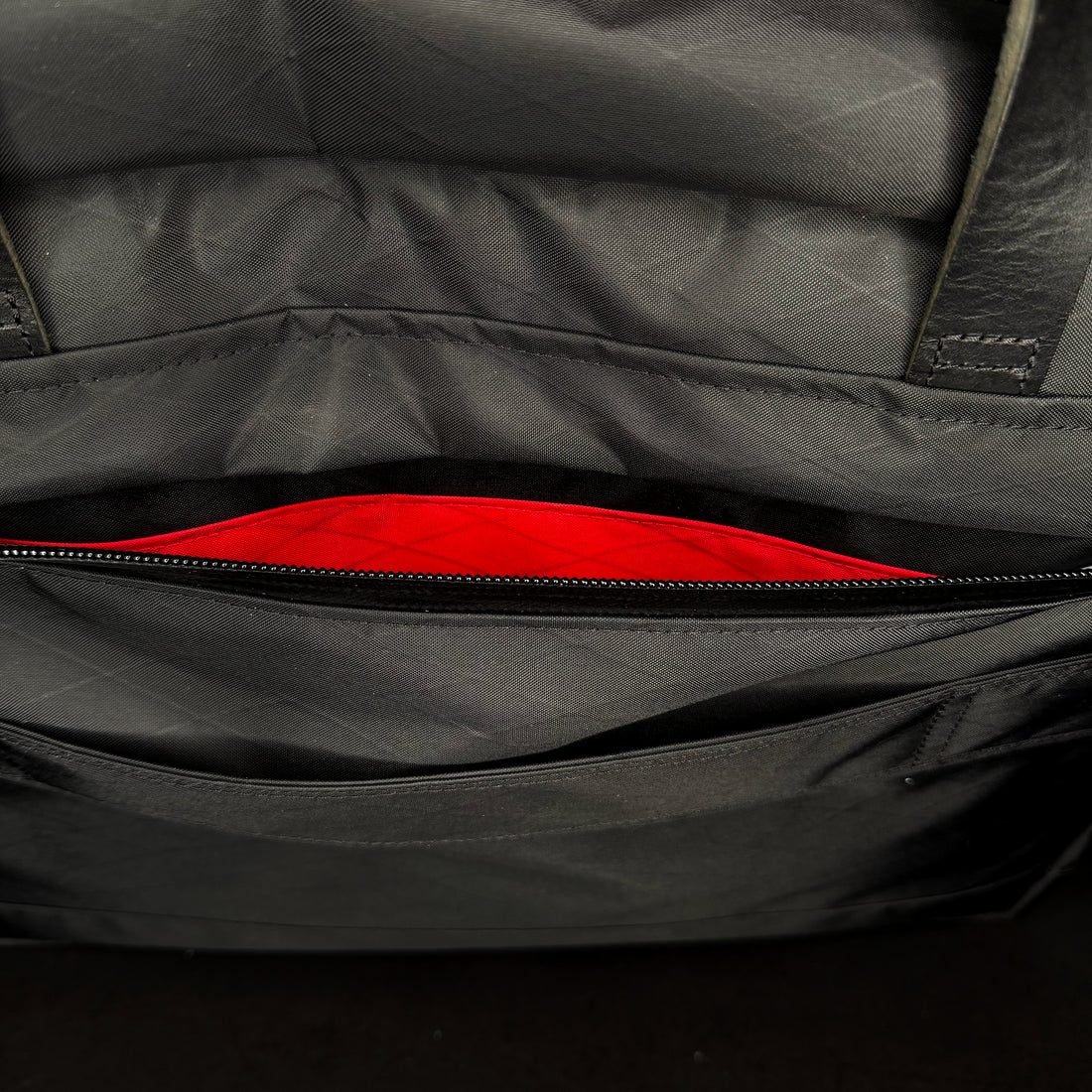 Epic 48 Hour / Black X-Pac™ x Redrum X-Pac™ Edition / Ships in 3-5 Weeks