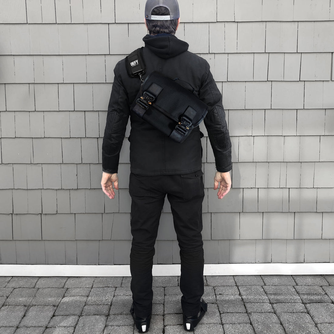The Ultimate Crossbody Strap Ballistic Nylon x Closed-Cell Foam Padding x AustriAlpin® Cobra Buckle
