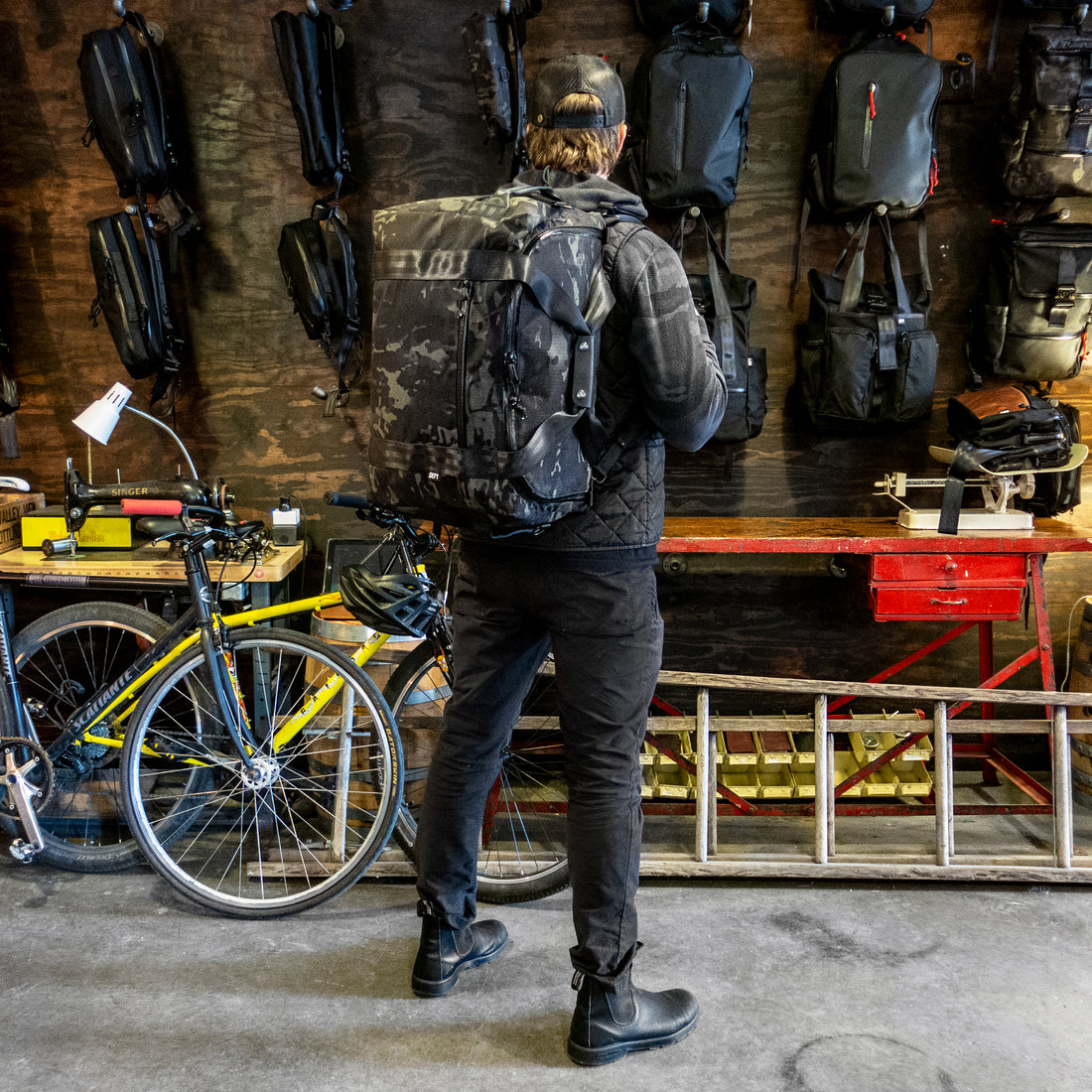 The Rover Backpack Rogue Camo MultiCam Black™ CORDURA®