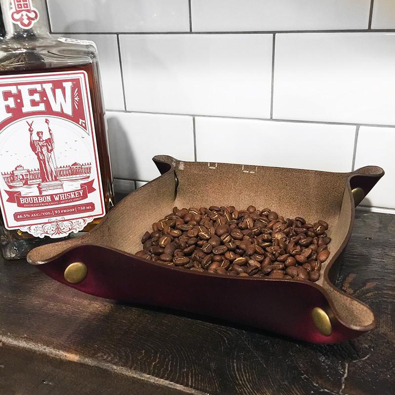 DEFY CLUTTER Valet Tray / Horween Leather